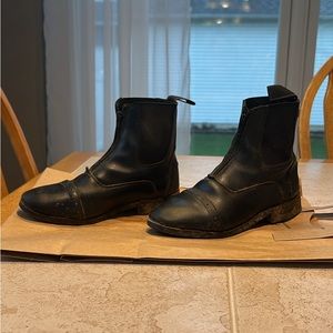EquiStar Black Paddock Boots